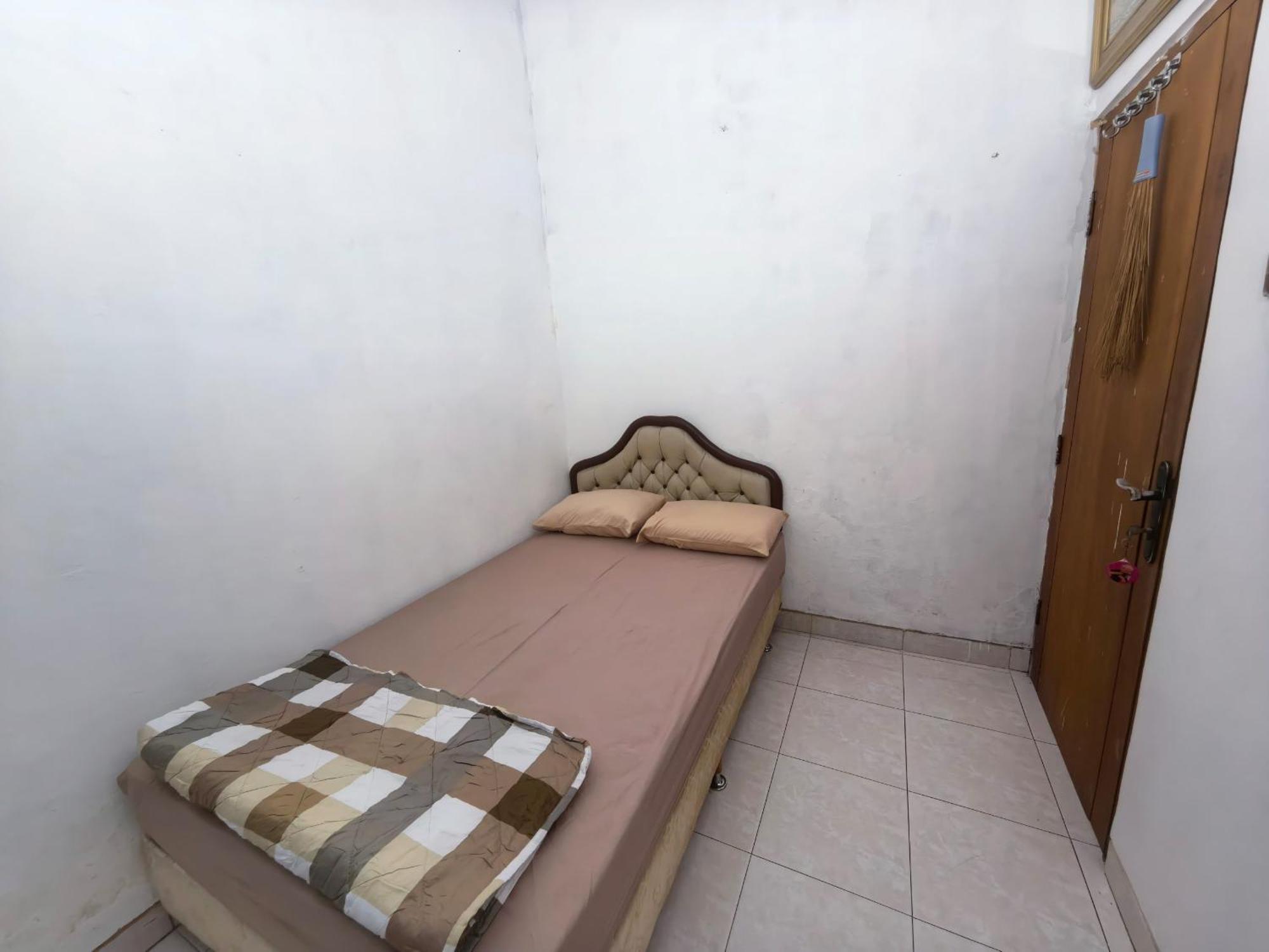 Mutiara Babarsari Homestay Jogja Jogyakarta Zewnętrze zdjęcie